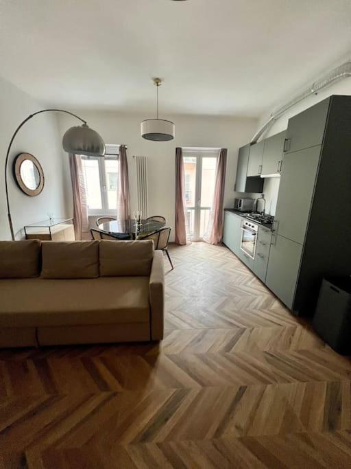 Casa Sassari - Vicino Porta Susa F.S. Torino Exterior foto